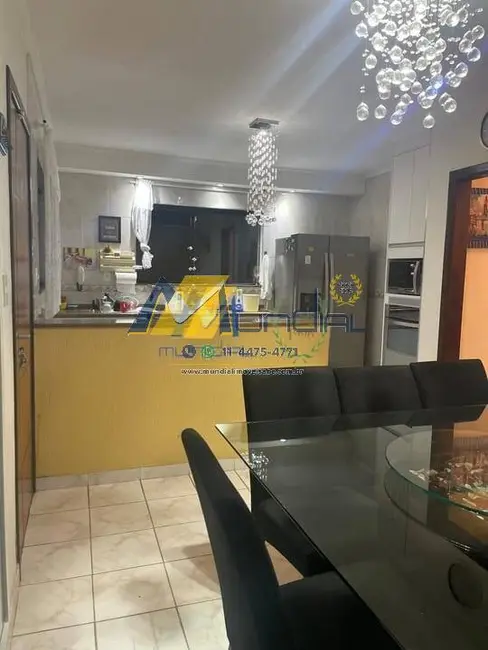 Foto 2 de Casa com 3 quartos à venda, 219m2 em Vila Eldízia, Santo Andre - SP