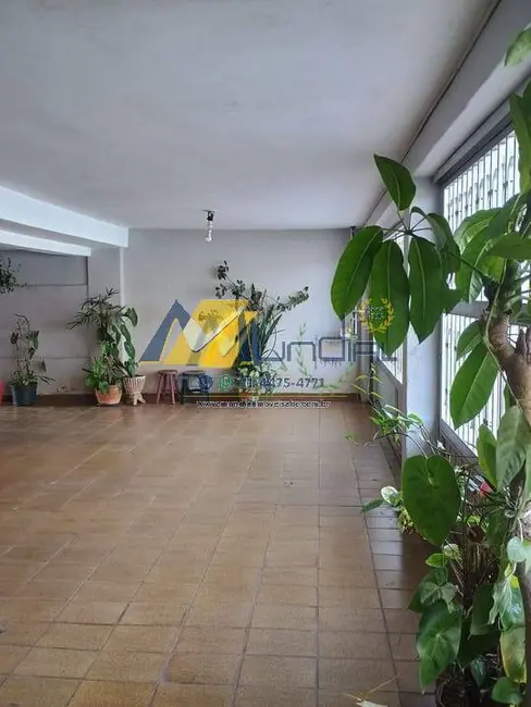 Casa com 3 quartos à venda, 204m2 em Parque Erasmo Assunção, Santo Andre - SP - imagem 1 Foto 1 de Casa com 3 quartos à venda, 204m2 em Parque Erasmo Assunção, Santo Andre - SP