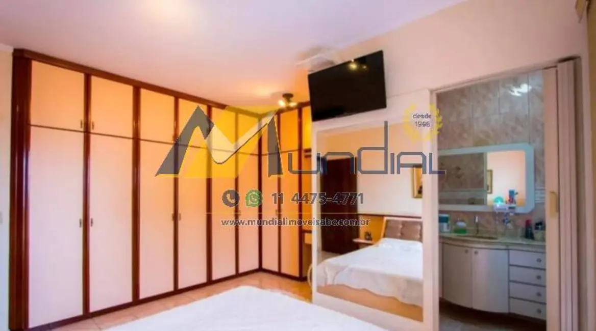 Sobrado com 3 quartos à venda em Vila Floresta, Santo Andre - SP - imagem 2 Foto 2 de Sobrado com 3 quartos à venda em Vila Floresta, Santo Andre - SP