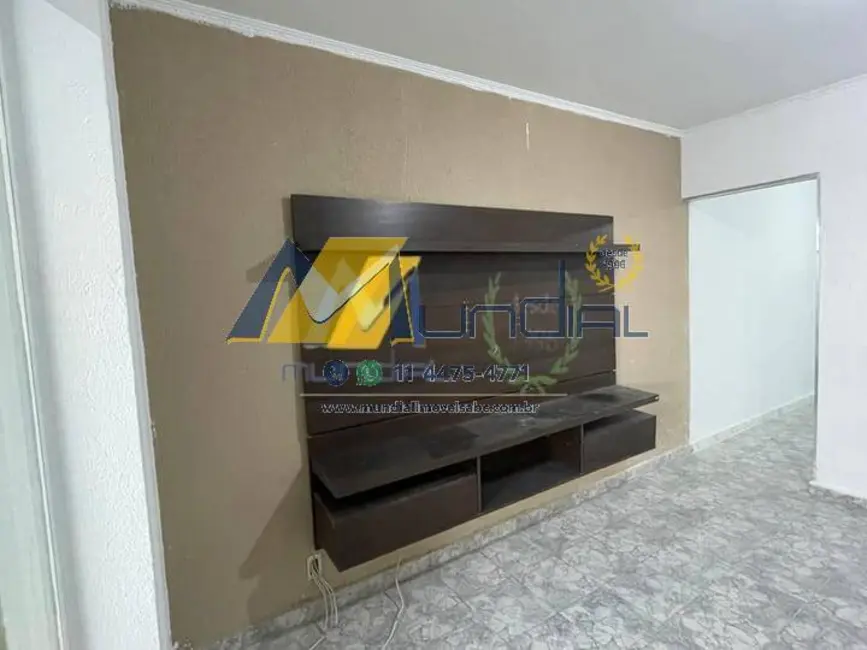 Casa com 2 quartos para alugar, 155m2 em Parque Novo Oratório, Santo Andre - SP - imagem 4 Foto 4 de Casa com 2 quartos para alugar, 155m2 em Parque Novo Oratório, Santo Andre - SP