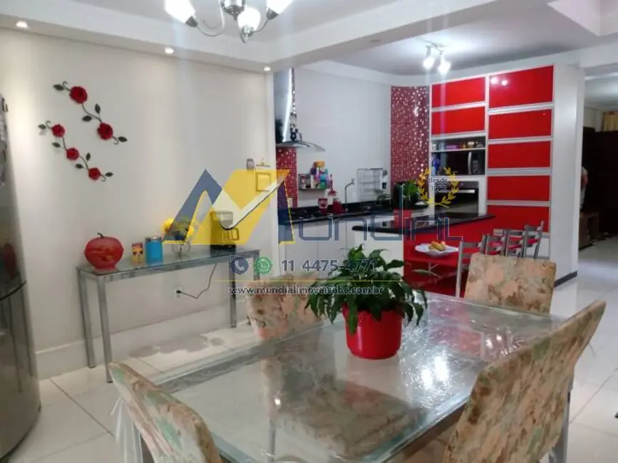 Casa com 3 quartos à venda, 250m2 em Parque Erasmo Assunção, Santo Andre - SP - imagem 1 Foto 1 de Casa com 3 quartos à venda, 250m2 em Parque Erasmo Assunção, Santo Andre - SP