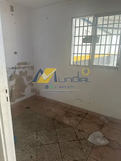 Terreno / Lote para alugar, 300m2 em Vila Príncipe de Gales, Santo Andre - SP - imagem 6 Foto 6 de Terreno / Lote para alugar, 300m2 em Vila Príncipe de Gales, Santo Andre - SP