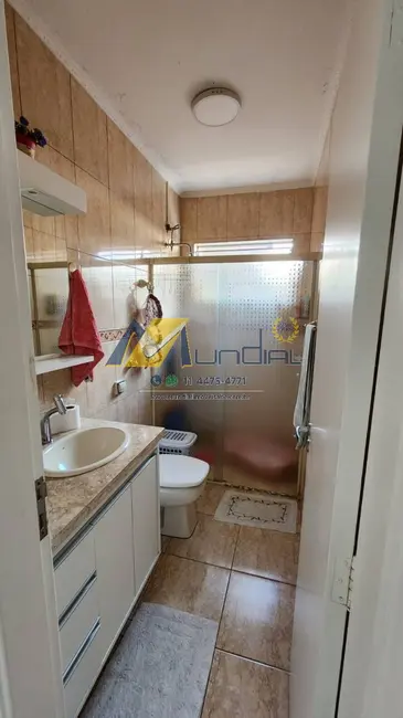Casa com 3 quartos à venda, 190m2 em Parque Jaçatuba, Santo Andre - SP - imagem 5 Foto 5 de Casa com 3 quartos à venda, 190m2 em Parque Jaçatuba, Santo Andre - SP