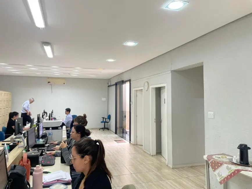 Sala Comercial para alugar, 278m2 em Vila Bastos, Santo Andre - SP - imagem 3 Foto 3 de Sala Comercial para alugar, 278m2 em Vila Bastos, Santo Andre - SP