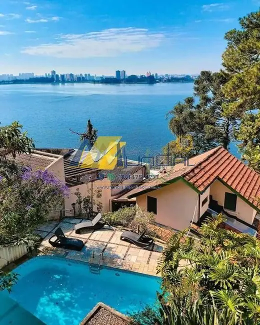 Casa com 6 quartos para alugar em Guarapiranga, São Paulo - SP - imagem 1 Foto 1 de Casa com 6 quartos para alugar em Guarapiranga, São Paulo - SP