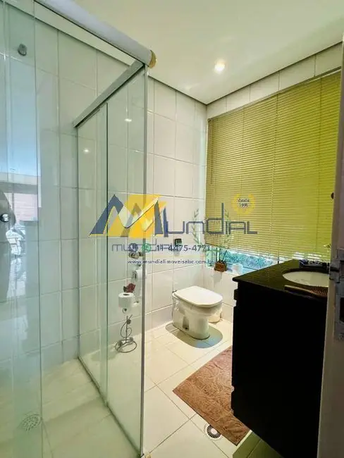 Casa com 6 quartos para alugar em Guarapiranga, São Paulo - SP - imagem 9 Foto 9 de Casa com 6 quartos para alugar em Guarapiranga, São Paulo - SP
