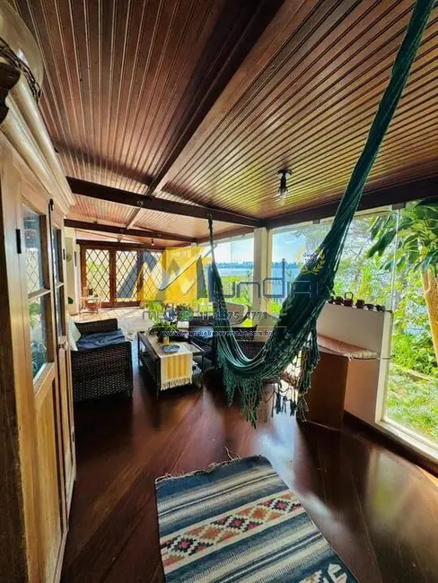 Casa com 6 quartos para alugar em Guarapiranga, São Paulo - SP - imagem 4 Foto 4 de Casa com 6 quartos para alugar em Guarapiranga, São Paulo - SP