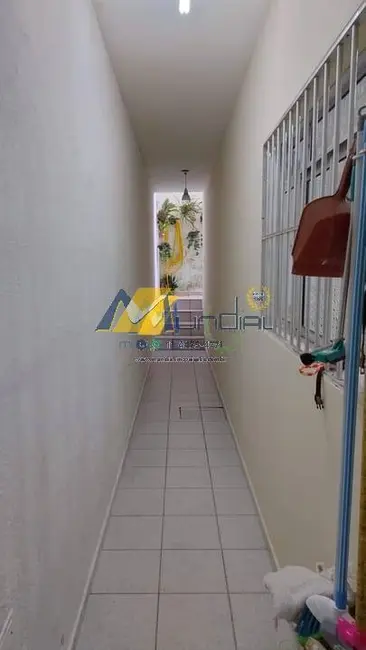 Casa com 3 quartos à venda, 261m2 em Vila Assis Brasil, Maua - SP - imagem 2 Foto 2 de Casa com 3 quartos à venda, 261m2 em Vila Assis Brasil, Maua - SP