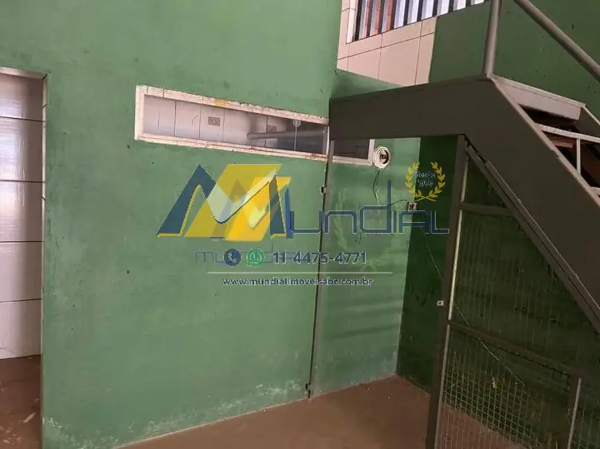 Sala Comercial à venda, 358m2 em Vila Santa Cecília, Maua - SP - imagem 4 Foto 4 de Sala Comercial à venda, 358m2 em Vila Santa Cecília, Maua - SP