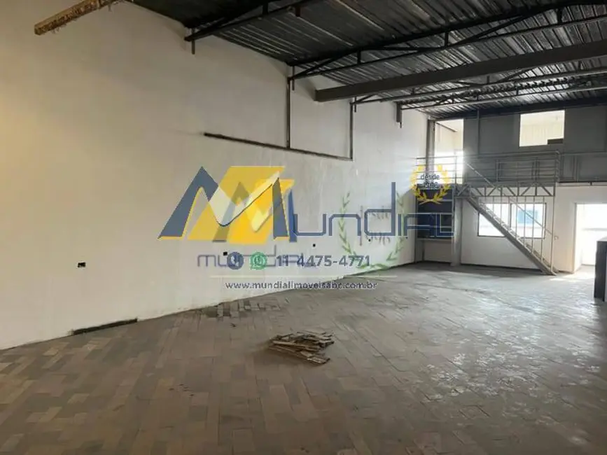 Sala Comercial à venda, 358m2 em Vila Santa Cecília, Maua - SP - imagem 1 Foto 1 de Sala Comercial à venda, 358m2 em Vila Santa Cecília, Maua - SP