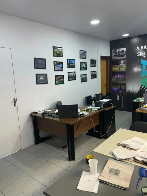 Sala Comercial para alugar, 160m2 em Santa Terezinha, Santo Andre - SP - imagem 6 Foto 6 de Sala Comercial para alugar, 160m2 em Santa Terezinha, Santo Andre - SP