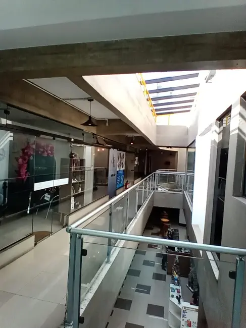 Sala Comercial para alugar, 25m2 em Santa Terezinha, Santo Andre - SP - imagem 2 Foto 2 de Sala Comercial para alugar, 25m2 em Santa Terezinha, Santo Andre - SP