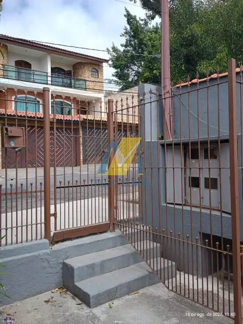 Casa com 2 quartos para alugar, 60m2 em Parque das Nações, Santo Andre - SP - imagem 1 Foto 1 de Casa com 2 quartos para alugar, 60m2 em Parque das Nações, Santo Andre - SP