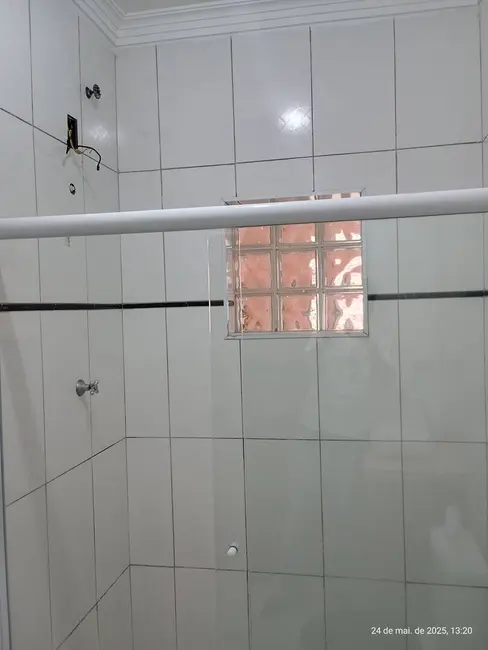Casa com 1 quarto para alugar, 50m2 em Parque João Ramalho, Santo Andre - SP - imagem 1 Foto 1 de Casa com 1 quarto para alugar, 50m2 em Parque João Ramalho, Santo Andre - SP
