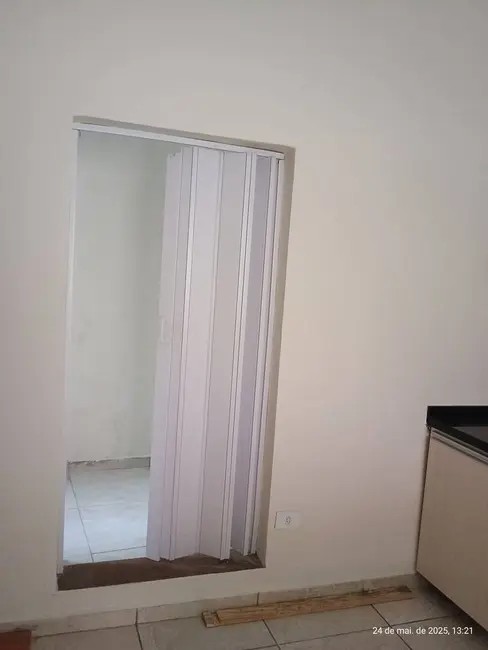 Casa com 1 quarto para alugar, 50m2 em Parque João Ramalho, Santo Andre - SP - imagem 9 Foto 9 de Casa com 1 quarto para alugar, 50m2 em Parque João Ramalho, Santo Andre - SP