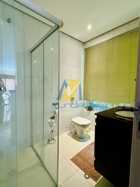 Foto 3 de Casa com 6 quartos à venda, 500m2 em Guarapiranga, São Paulo - SP