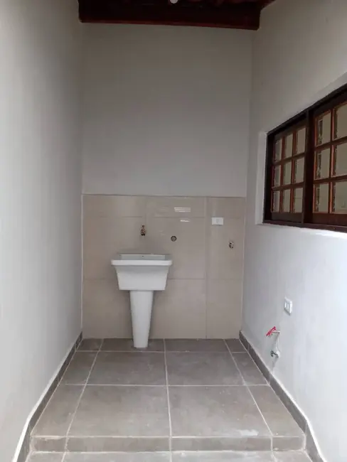Sobrado com 3 quartos à venda e para alugar, 150m2 em Parque Erasmo Assunção, Santo Andre - SP - imagem 2 Foto 2 de Sobrado com 3 quartos à venda e para alugar, 150m2 em Parque Erasmo Assunção, Santo Andre - SP