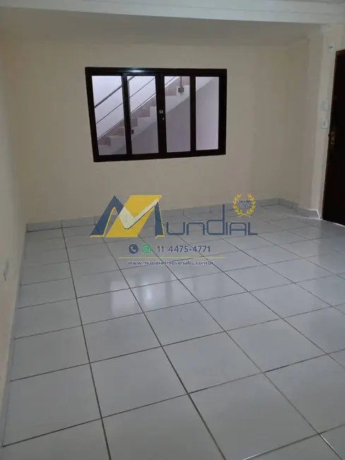 Foto 1 de Sobrado com 3 quartos à venda e para alugar, 150m2 em Parque Erasmo Assunção, Santo Andre - SP