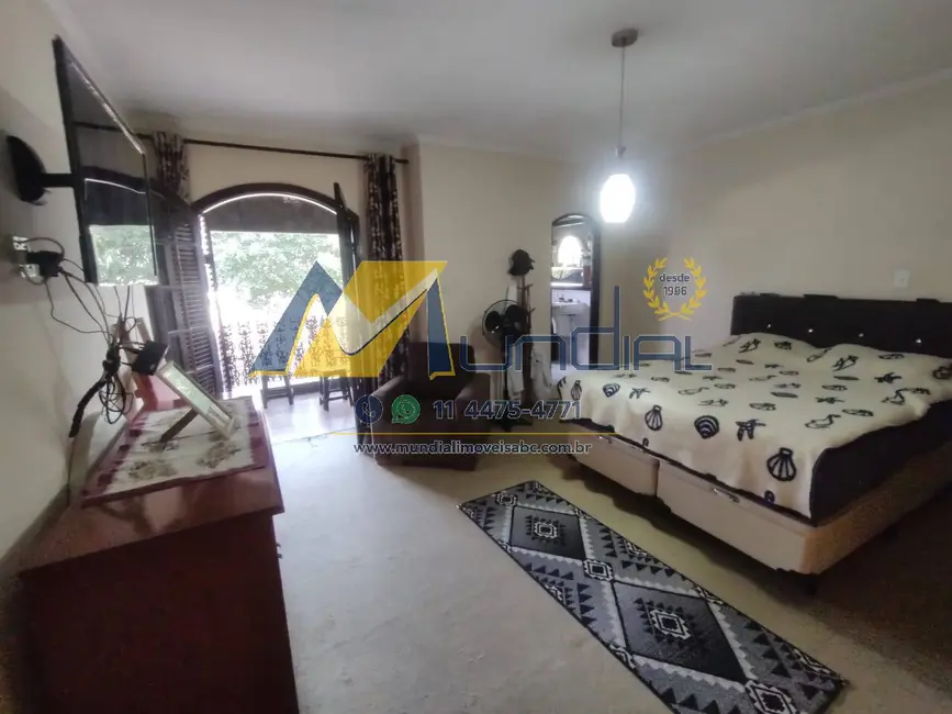 Foto 8 de Sobrado com 3 quartos para alugar, 201m2 em Parque Capuava, Santo Andre - SP