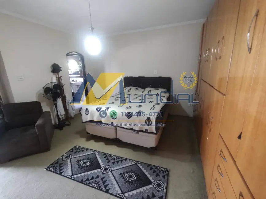 Foto 6 de Sobrado com 3 quartos para alugar, 201m2 em Parque Capuava, Santo Andre - SP