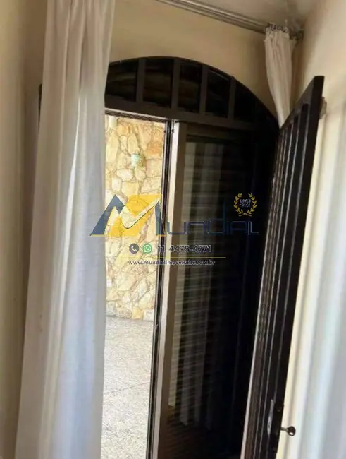 Foto 4 de Sobrado com 4 quartos à venda, 221m2 em Vila Valparaíso, Santo Andre - SP