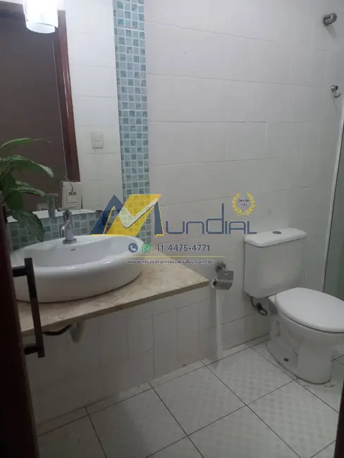 Casa com 3 quartos à venda, 148m2 em Vila Lucinda, Santo Andre - SP - imagem 3 Foto 3 de Casa com 3 quartos à venda, 148m2 em Vila Lucinda, Santo Andre - SP