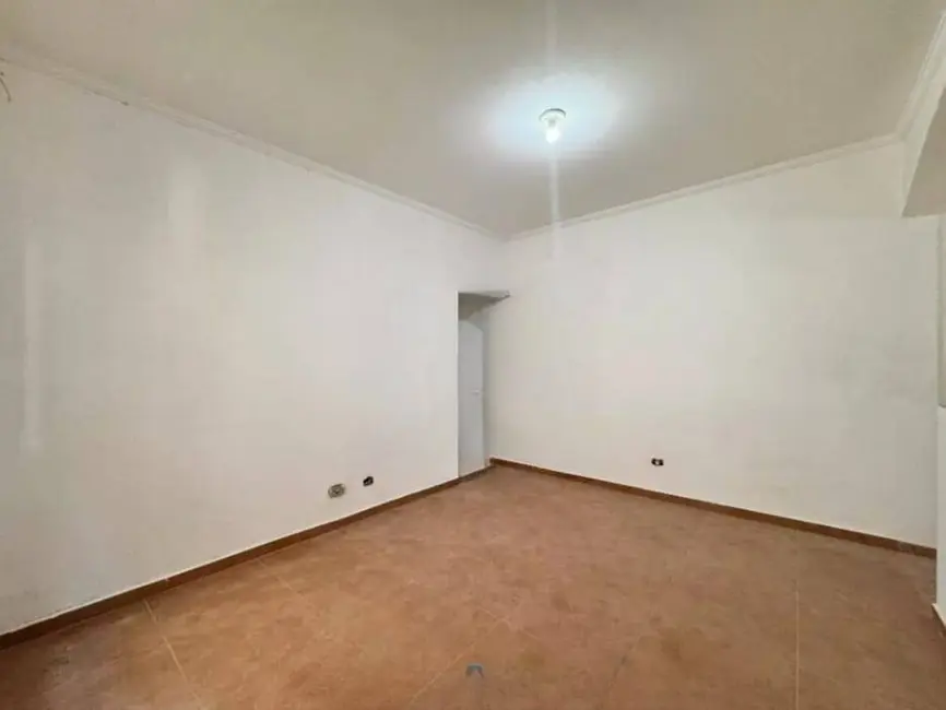Foto 3 de Casa com 2 quartos para alugar, 64m2 em Jardim Rina, Santo Andre - SP