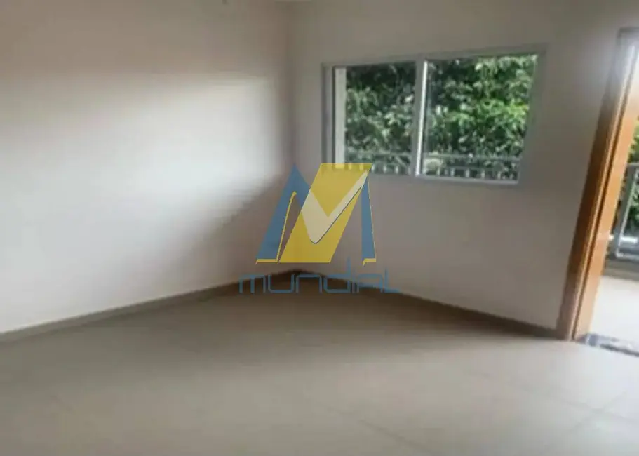 Foto 2 de Apartamento com 1 quarto à venda em Vila Paranaguá, São Paulo - SP