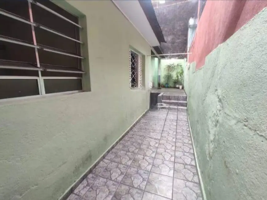 Foto 2 de Casa com 1 quarto para alugar, 40m2 em Vila Alto de Santo André, Santo Andre - SP