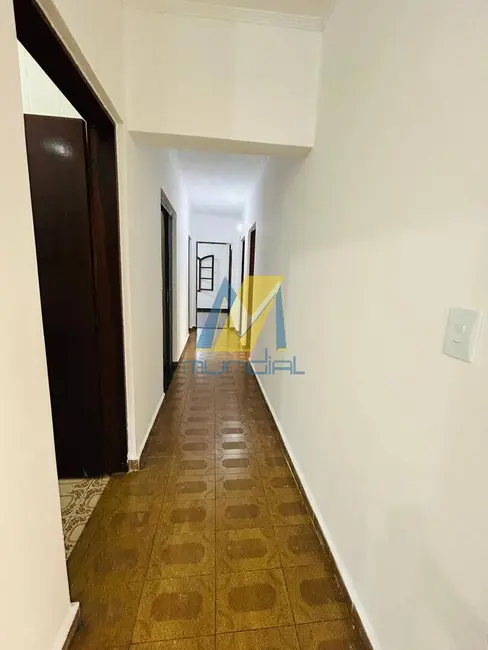 Casa com 3 quartos para alugar, 185m2 em Vila Príncipe de Gales, Santo Andre - SP - imagem 6 Foto 6 de Casa com 3 quartos para alugar, 185m2 em Vila Príncipe de Gales, Santo Andre - SP