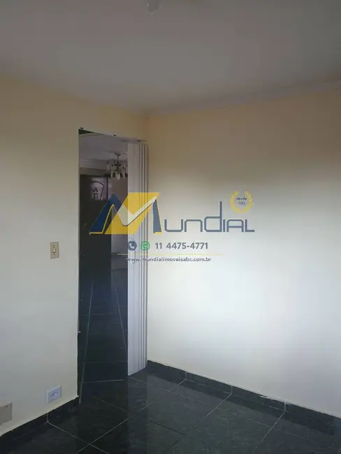 Apartamento com 2 quartos para alugar, 50m2 em Vila Camilópolis, Santo Andre - SP - imagem 9 Foto 9 de Apartamento com 2 quartos para alugar, 50m2 em Vila Camilópolis, Santo Andre - SP