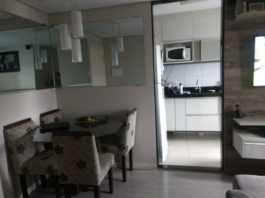 Apartamento com 2 quartos para alugar, 45m2 em Jardim Utinga, Santo Andre - SP - imagem 4 Foto 4 de Apartamento com 2 quartos para alugar, 45m2 em Jardim Utinga, Santo Andre - SP
