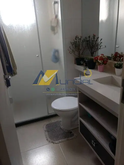 Foto 3 de Apartamento com 2 quartos para alugar, 45m2 em Jardim Utinga, Santo Andre - SP