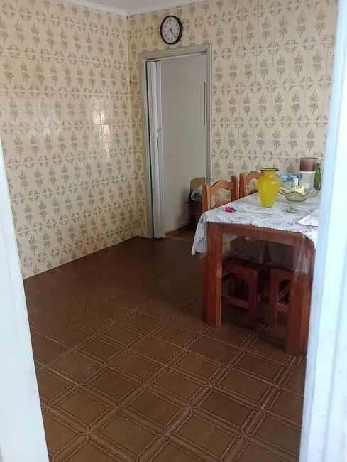 Casa com 1 quarto à venda e para alugar, 40m2 em Parque Erasmo Assunção, Santo Andre - SP - imagem 2 Foto 2 de Casa com 1 quarto à venda e para alugar, 40m2 em Parque Erasmo Assunção, Santo Andre - SP