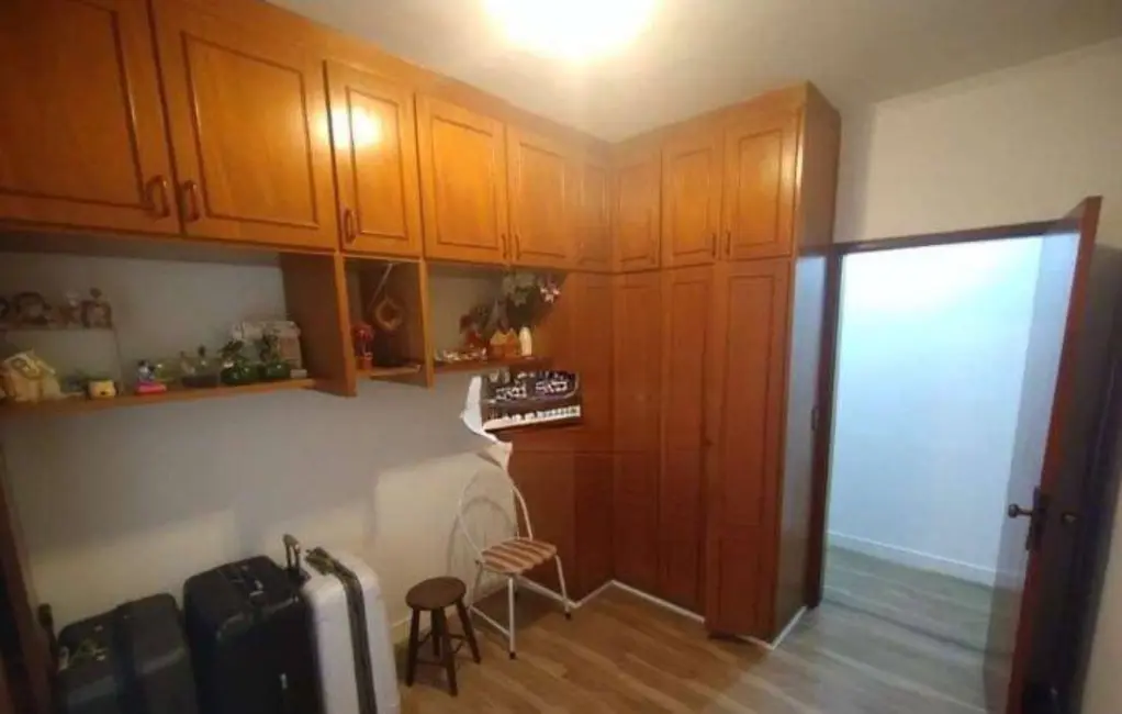 Foto 8 de Casa com 3 quartos para alugar, 200m2 em Vila Metalúrgica, Santo Andre - SP