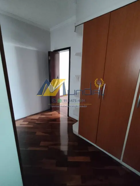 Sobrado com 3 quartos para alugar, 197m2 em Vila Camilópolis, Santo Andre - SP - imagem 6 Foto 6 de Sobrado com 3 quartos para alugar, 197m2 em Vila Camilópolis, Santo Andre - SP