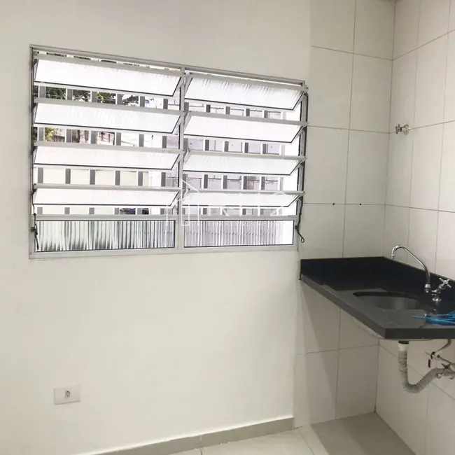 Foto 2 de Casa com 1 quarto para alugar, 35m2 em Vila Valparaíso, Santo Andre - SP