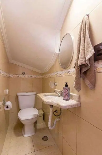 Sobrado com 3 quartos à venda, 125m2 em Utinga, Santo Andre - SP - imagem 7 Foto 7 de Sobrado com 3 quartos à venda, 125m2 em Utinga, Santo Andre - SP