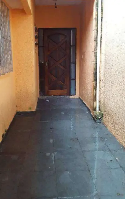 Sobrado com 3 quartos para alugar, 96m2 em Parque Novo Oratório, Santo Andre - SP - imagem 8 Foto 8 de Sobrado com 3 quartos para alugar, 96m2 em Parque Novo Oratório, Santo Andre - SP