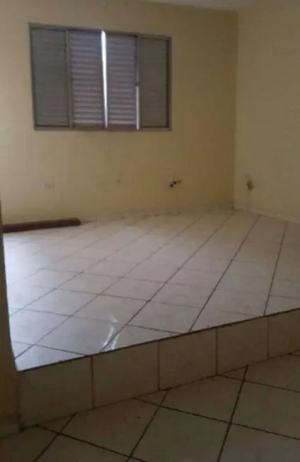 Sobrado com 3 quartos para alugar, 96m2 em Parque Novo Oratório, Santo Andre - SP - imagem 3 Foto 3 de Sobrado com 3 quartos para alugar, 96m2 em Parque Novo Oratório, Santo Andre - SP
