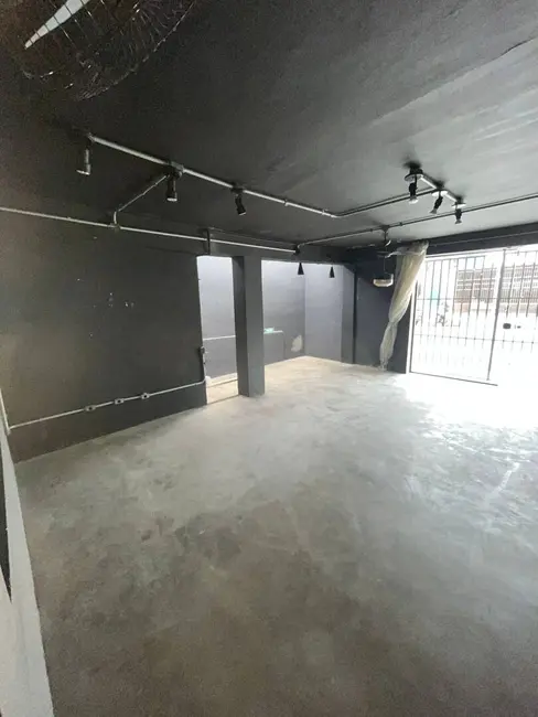Sala Comercial à venda, 130m2 em Vila Bastos, Santo Andre - SP - imagem 4 Foto 4 de Sala Comercial à venda, 130m2 em Vila Bastos, Santo Andre - SP