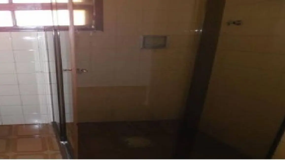 Casa com 2 quartos para alugar, 143m2 em Vila Camilópolis, Santo Andre - SP - imagem 3 Foto 3 de Casa com 2 quartos para alugar, 143m2 em Vila Camilópolis, Santo Andre - SP