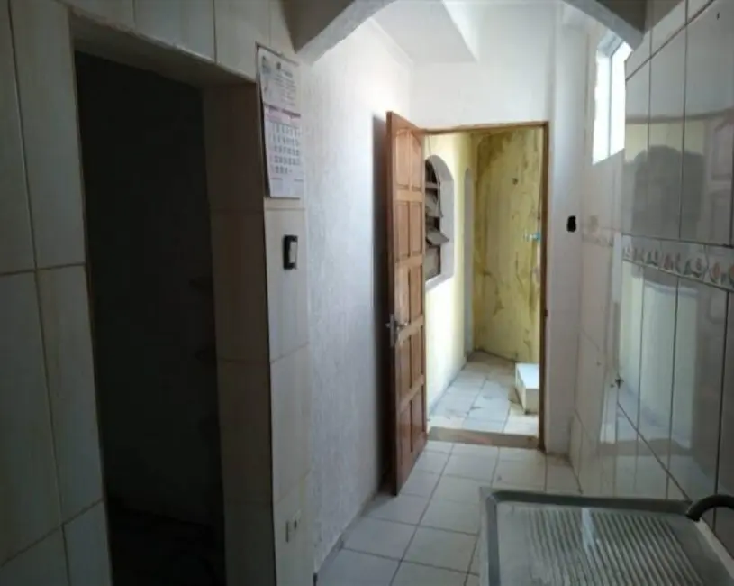 Casa com 1 quarto para alugar, 40m2 em Vila Camilópolis, Santo Andre - SP - imagem 5 Foto 5 de Casa com 1 quarto para alugar, 40m2 em Vila Camilópolis, Santo Andre - SP