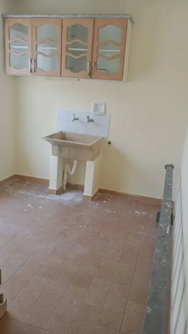 Casa com 2 quartos para alugar, 115m2 em Jardim Santo Antônio, Santo Andre - SP - imagem 4 Foto 4 de Casa com 2 quartos para alugar, 115m2 em Jardim Santo Antônio, Santo Andre - SP