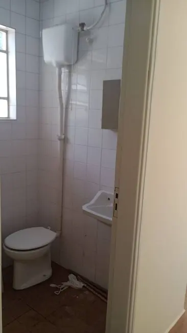 Casa com 2 quartos para alugar, 115m2 em Jardim Santo Antônio, Santo Andre - SP - imagem 3 Foto 3 de Casa com 2 quartos para alugar, 115m2 em Jardim Santo Antônio, Santo Andre - SP