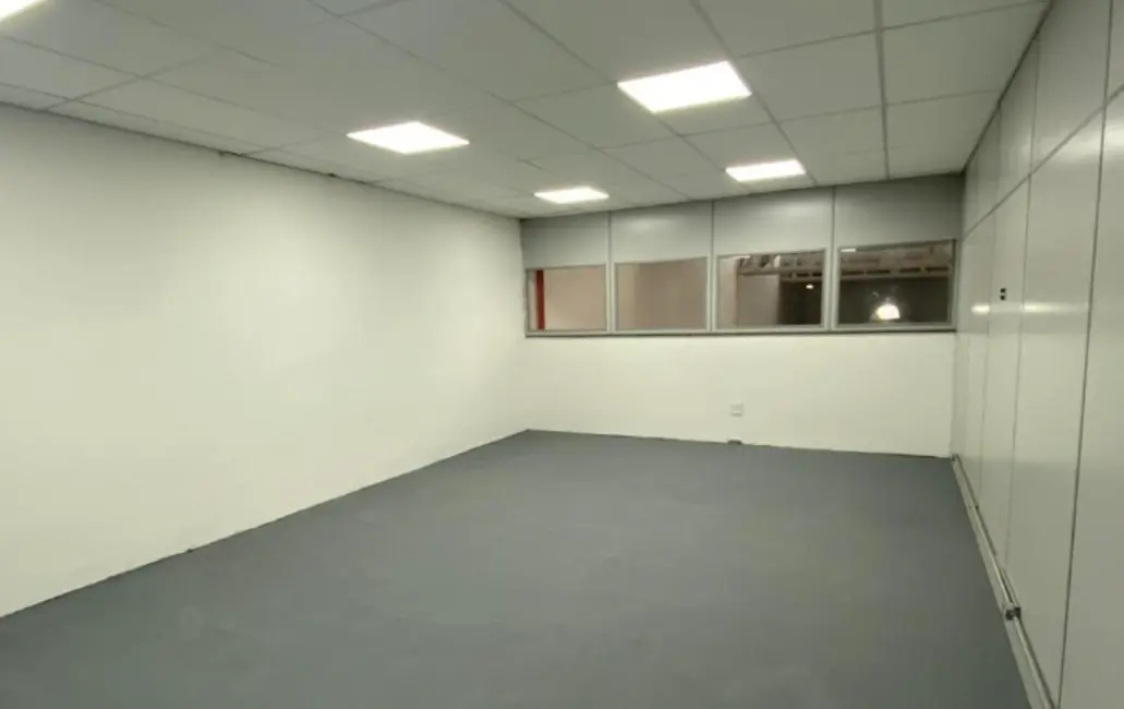 Foto 7 de Armazém / Galpão para alugar, 1300m2 em Vila Príncipe de Gales, Santo Andre - SP