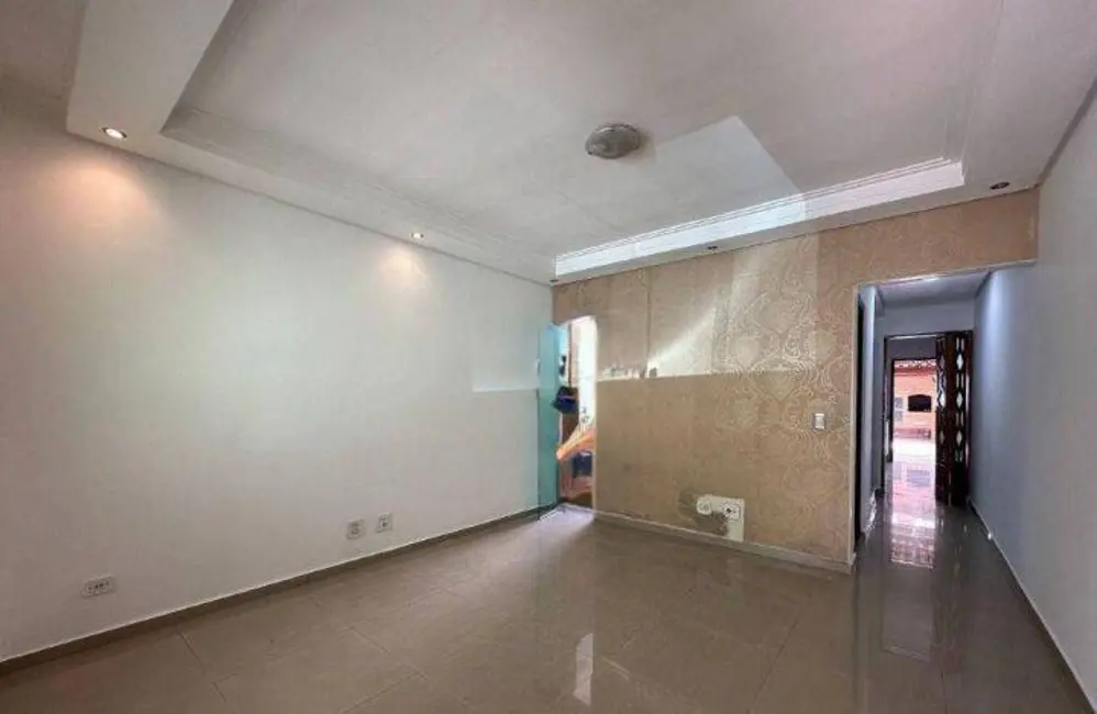Foto 3 de Sobrado com 3 quartos para alugar, 140m2 em Vila Camilópolis, Santo Andre - SP