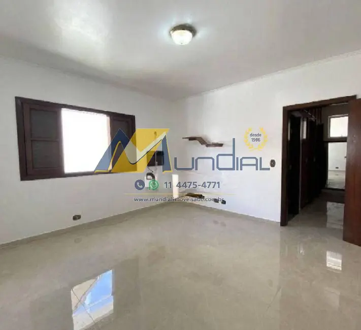 Casa com 3 quartos para alugar, 160m2 em Jardim São Caetano, Sao Caetano Do Sul - SP - imagem 9 Foto 9 de Casa com 3 quartos para alugar, 160m2 em Jardim São Caetano, Sao Caetano Do Sul - SP