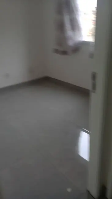 Apartamento com 2 quartos para alugar, 44m2 em Jardim Utinga, Santo Andre - SP - imagem 6 Foto 6 de Apartamento com 2 quartos para alugar, 44m2 em Jardim Utinga, Santo Andre - SP