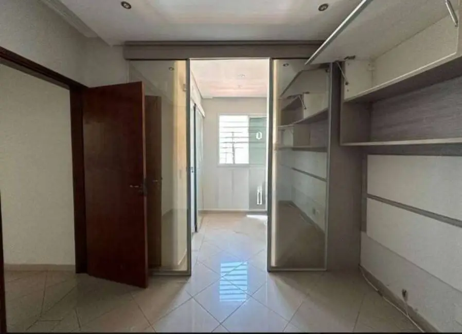 Foto 4 de Sobrado com 2 quartos para alugar, 97m2 em Vila Camilópolis, Santo Andre - SP